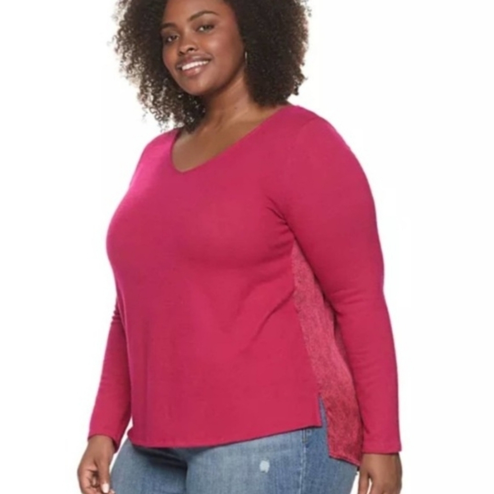 NWT EVRI Hibiscus Cocktail Maroon Long Sleeved Blouse Plus Size Women's 1X New